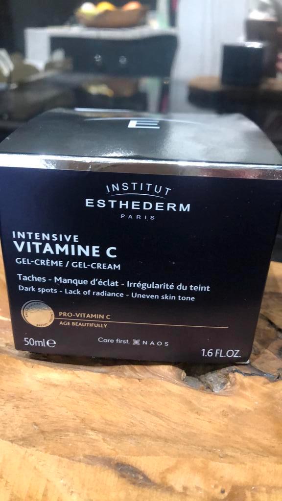 Creme visage institut Esthederm, Handtassen en Accessoires, Uiterlijk | Gezichtsverzorging, Nieuw, Ophalen of Verzenden