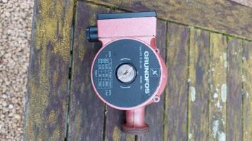 CIRCULATIEPOMP GRUNDFOS