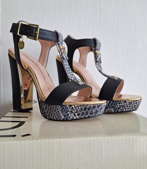 Schitterende  designer sandalen van Gaudi, maat 37, Italy, Vêtements | Femmes, Chaussures, Envoi