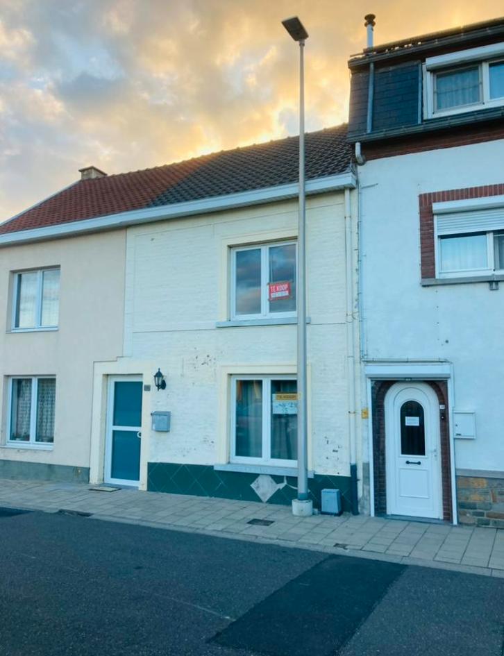 Instapklare woning 3 slpk en tuin sint-truiden, Immo, Huizen en Appartementen te koop