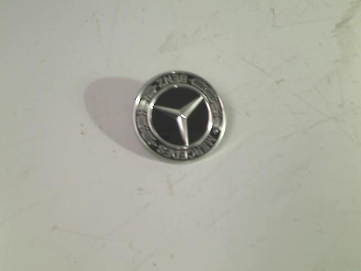 LOGO / EMBLEME Mercedes-Benz A (177.0) (A0008176203), Autos : Pièces & Accessoires, Autres pièces automobiles, Mercedes-Benz, Utilisé