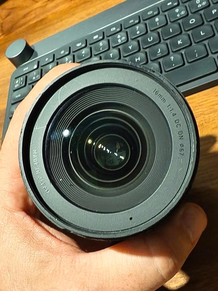 Sigma 16mm Sony et Panasonic, TV, Hi-fi & Vidéo, Photo | Lentilles & Objectifs, Enlèvement ou Envoi