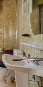 Vintage porseleinen lavabo met voet, 2 kranen, ..., Bricolage & Construction, Sanitaire, Lavabo, Enlèvement, Utilisé, Chrome