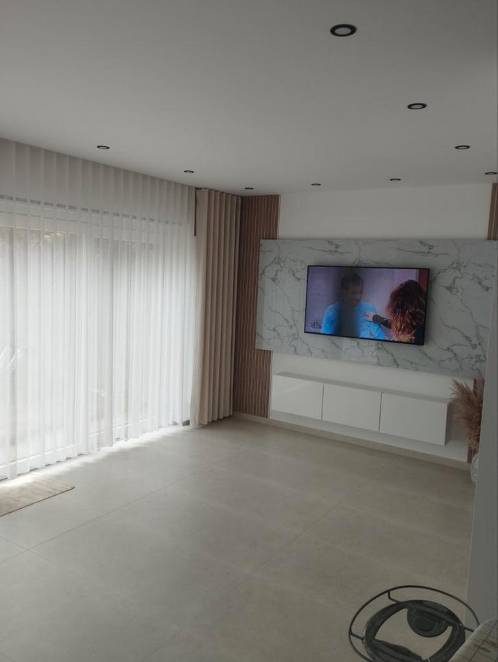 Algemene Renovatiewerken, Diensten en Vakmensen, Aannemers