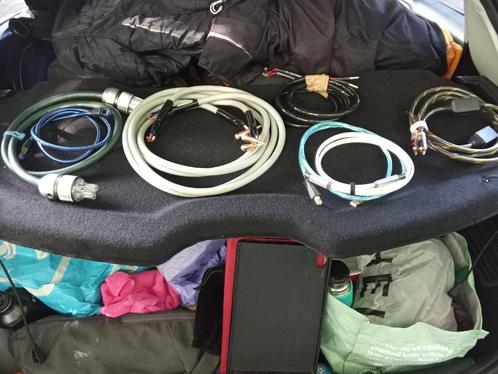 Allerlei kwalitatieve kabels voor audio, Audio, Tv en Foto, Audiokabels en Televisiekabels, Zo goed als nieuw, Luidsprekerkabel
