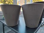 2 plastic bloempotten, 35cm hoog, 35cm doorsnee buitenkant,, Tuin en Terras, Bloempotten, Ophalen, Zo goed als nieuw