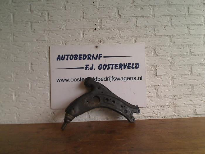 Draagarm links-voor van een Skoda Fabia, Auto-onderdelen, Ophanging en Onderstel, Skoda, Gebruikt, 3 maanden garantie, Ophalen of Verzenden