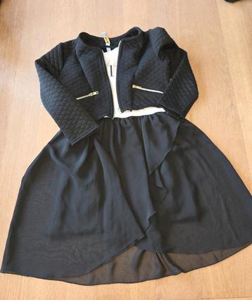 Stoere vest met bijpassend zwart wit kleedje maat 146 / 152 beschikbaar voor biedingen