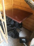 Bistrotafel met zware stalen voet + stoelen, Ophalen, Gebruikt, Hout, Tuinset