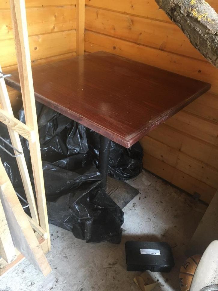 Bistrotafel met zware stalen voet + stoelen, Tuin en Terras, Tuinsets en Loungesets, Gebruikt, Tuinset, Hout, Ophalen