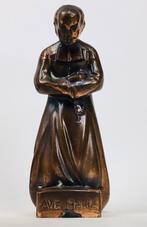 A. Daoust (1886-1947) statue religieuse ancienne signée, Enlèvement ou Envoi