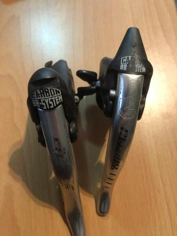 Campagnolo shifters 9-speed beschikbaar voor biedingen