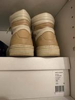 Beige sneakers Nikkie, Kleding | Dames, Beige, Ophalen of Verzenden, Zo goed als nieuw, Sneakers