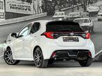 Toyota Yaris Hybrid 1.5 VVT-i GR Sport * 04.2024, Euro 6, Leder en Stof, 1490 cc, 3 cilinders