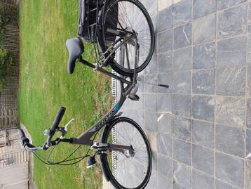 Fiets  beschikbaar voor biedingen