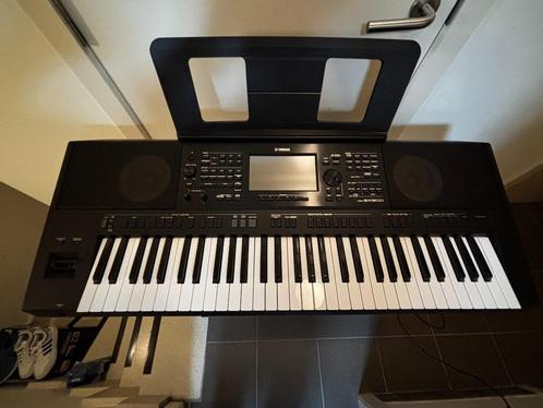 Psr-Sx900 nieuwstaat met doos en factuur 2023+usb+staander, Muziek en Instrumenten, Keyboards, Zo goed als nieuw, 61 toetsen, Yamaha