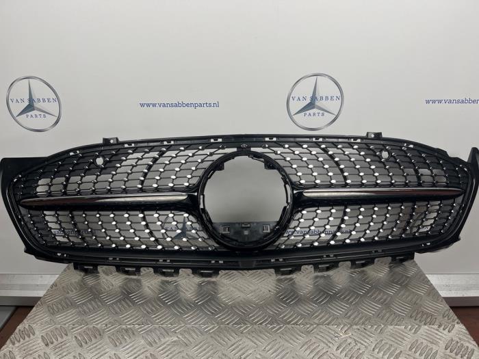 Calandre d'un Mercedes CLA (ZWART), Autos : Pièces & Accessoires, Carrosserie & Tôlerie, Mercedes-Benz, Utilisé, 3 mois de garantie