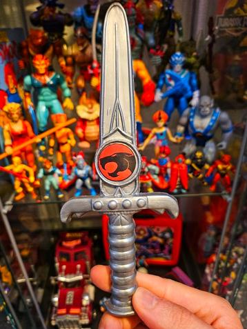 Omenszwaard uit de Cosmocats Thundercats uit de jaren 80 beschikbaar voor biedingen