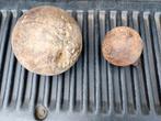 2 Boulets de canon acier, Collections, Objets militaires | Général, Envoi, Armée de terre, Douilles ou Pièces de fouille
