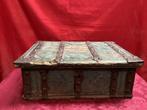 Houten kist  Scandinavie  , 18e eeuw, smeedijzer, Antiek en Kunst, Ophalen