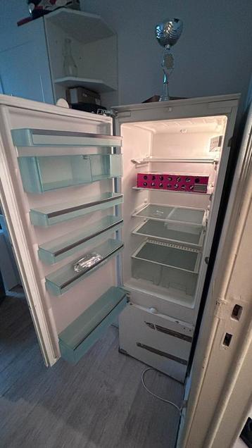 Frigo fonctionnel, Enlèvement, Comme neuf