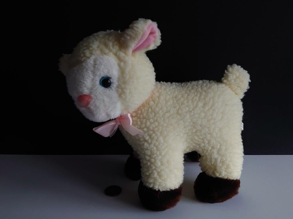 Rechtopstaand lam lammetje met lieve snoet - Pasen - lente, Divers, Pâques, Comme neuf, Enlèvement ou Envoi