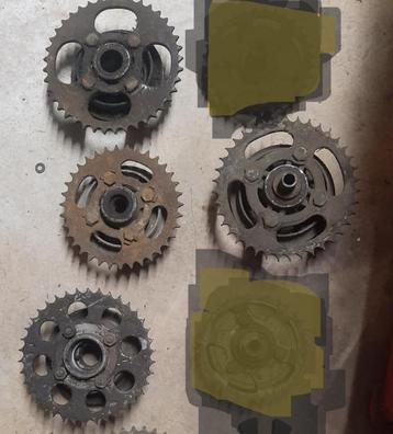 4 Flandria of andere bromfiets kronen: 30€ beschikbaar voor biedingen