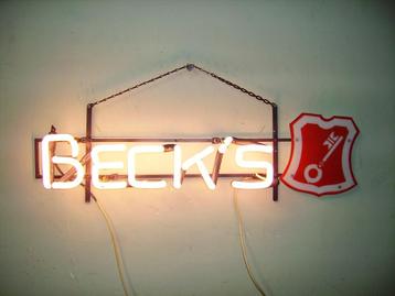 Vintage neon lichtreclame Beck's Bier beschikbaar voor biedingen