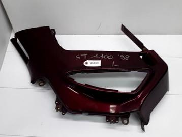 ST1100 1990 - 2001 Honda Kuipdeel Kuipdeel zijflank D1-26462 beschikbaar voor biedingen