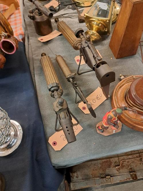 3 oude soldeerbouten in zeer goede staat, Antiek en Kunst, Antiek | Verlichting, Ophalen of Verzenden