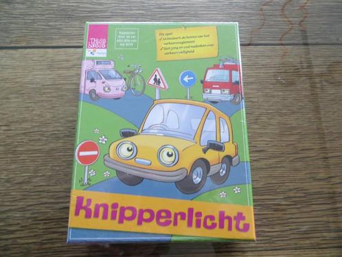 Gezelschapsspel over het verkeer, Hobby en Vrije tijd, Gezelschapsspellen | Kaartspellen, Nieuw, Drie of vier spelers, Ophalen