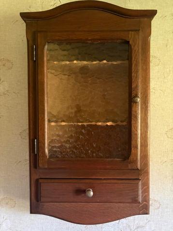 Armoire à pharmacie  beschikbaar voor biedingen