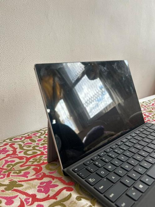 Microsoft Surface Pro 4 – 4 Go RAM – Excellent état, Computers en Software, Android Tablets, Zo goed als nieuw, Wi-Fi, Ophalen of Verzenden