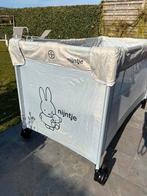 Compact reisbedje met extra matras, lakenset en muggennet, Ophalen, Gebruikt, Reisbedje