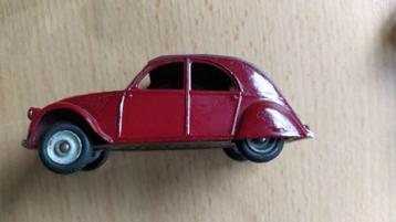 DINKY TOYS No. 24t,24x, en anderen beschikbaar voor biedingen