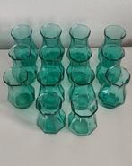 14 vases en verre vert, Enlèvement ou Envoi, Comme neuf