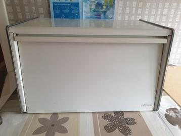 Vintage Broodtrommel beschikbaar voor biedingen