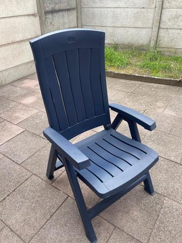 Tuin stoelen beschikbaar voor biedingen