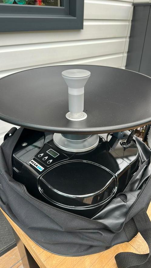 Automatisch sateliet ontvanger megasat, Caravans en Kamperen, Caravanaccessoires, Zo goed als nieuw, Ophalen