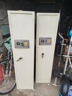 À vendre 1 coffre armoire pour 5 carabine région Charleroi, Huis en Inrichting, Brandblussers en Brandkasten, Ophalen, Gebruikt