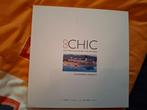 Boek Go Chic Glamorous resorts five star hotel collection, Ophalen of Verzenden, Zo goed als nieuw, Hotel- of Restaurantgids