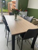 Moderne tafel met 6 comfortabele stoelen, Huis en Inrichting, Tafels | Eettafels, Ophalen, Eikenhout, Zo goed als nieuw, Industrieel