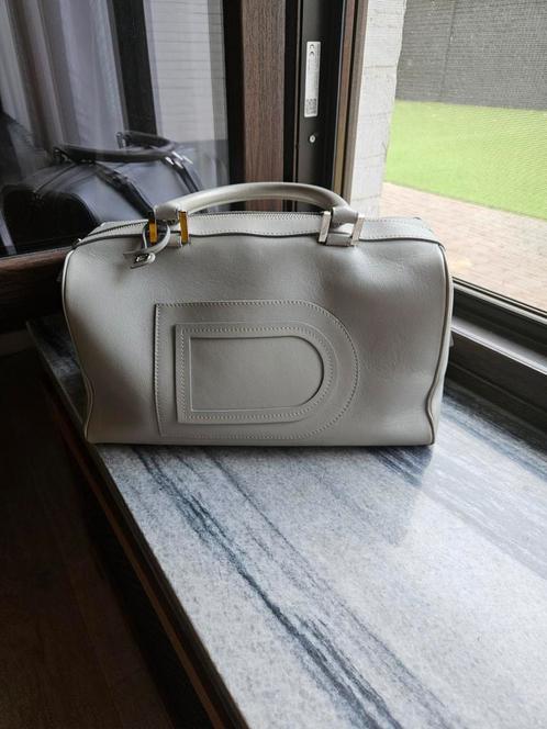 Authentieke tas Delvaux, Handtassen en Accessoires, Tassen | Damestassen, Gebruikt, Handtas, Grijs, Ophalen of Verzenden