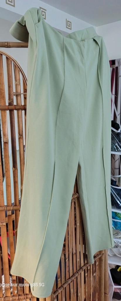 Javagroene elastische damesbroek maat XL - goede staat., Kleding | Dames, Grote Maten, Gedragen, Broek of Spijkerbroek, Groen