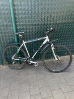 Trek hybride fiets 7300, Fietsen en Brommers, Ophalen, Zo goed als nieuw