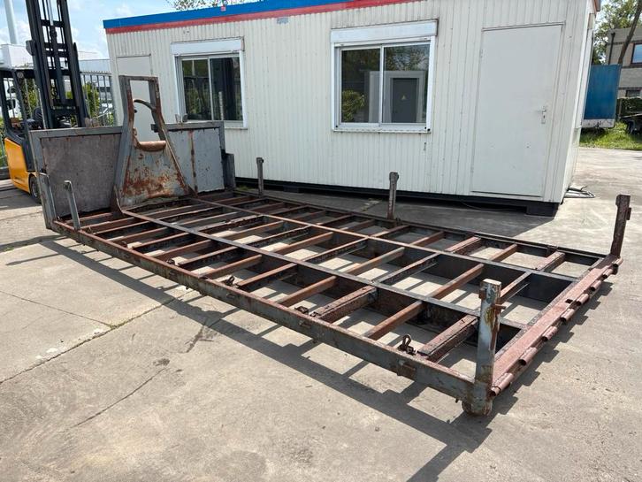 Plateau container laadvloer haakarm met alu borden flat, Zakelijke goederen, Machines en Bouw | Keten en Containers, Ophalen