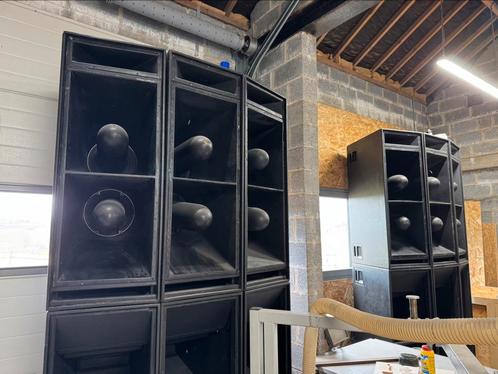 Compleet geluidssysteem Meyer Sound en Cerwin Vega, Audio, Tv en Foto, Luidsprekerboxen, Ophalen