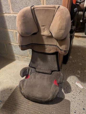 Suede autostoeltje met Isofix 15-36 kg groep 2/3 beschikbaar voor biedingen