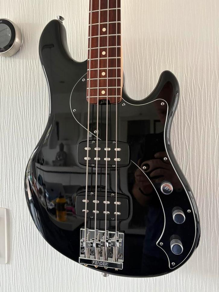 Fender American Dimension IV HH 2014, Muziek en Instrumenten, Snaarinstrumenten | Gitaren | Bas, Zo goed als nieuw, Elektrisch