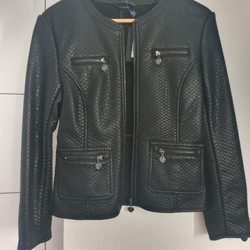 Twin set jas NiEUW MET LABEL beschikbaar voor biedingen
